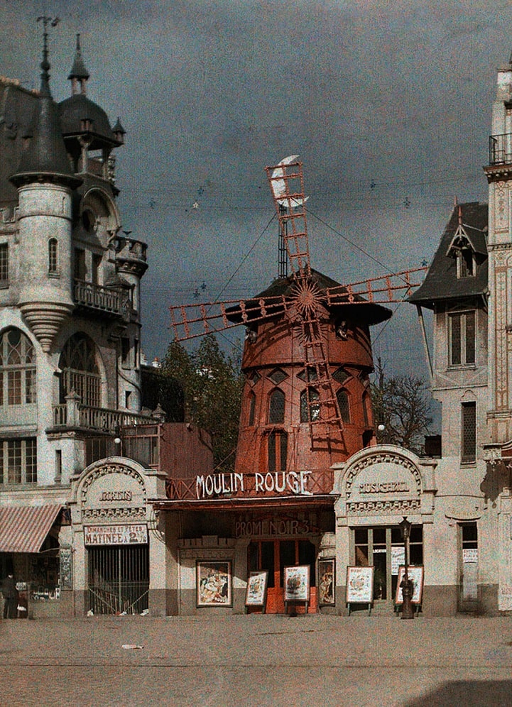 A pre-fire 1914 coloured image of the Moulin Rouge from Wikipedia